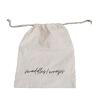 Démarrez votre journée porte-bonheur avec des sacs en coton réutilisables et portables avec cordon de serrage - Product Image 1