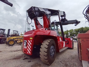 Reach Stacker Kalmar d'occasion : Performances Stables, Faible Usure, Idéal pour la Manutention de Conteneurs - Product Image 4