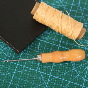 4PCS Leather Awl Hand <strong>Stitcher</strong> Wood <strong>Handle</strong> Leather Craft Needle Kit - Product Image 3