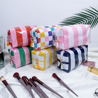 Pochette de maquillage transparente personnalisée à rayures, organiseur de toilette en PVC imperméable, trousse de toilette de voyage, grande capacité, trousse de maquillage pour femmes