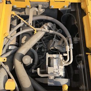 รถขุดตีนตะขาบ KOMATSU PC138 รุ่นปี 2022 มือสอง บุ้งกี๋ 0.5 ลบ.ม. เครื่องยนต์และมอเตอร์ครบชุด สภาพดี - Product Image 4