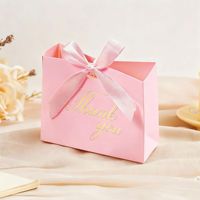 Sacs cadeaux en papier personnalisés avec nœud en ruban, sacs d'emballage haut de gamme pour remerciements, vente en gros pour fêtes de mariage, fournisseurs OEM