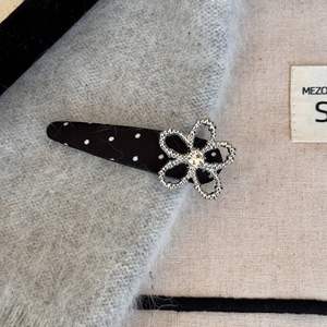 Pinza para el Cabello Francesa con Diseño de Puntos, de Aleación y Tela, para Mujer, para Uso Diario y Fiestas, Accesorios para el Cabello - Product Image 6