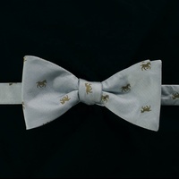 Cravate à nouer pour homme équestre, bleu et or, personnalisée, en polyester, avec logo animalier cheval tissé et brodé, cravate dorée