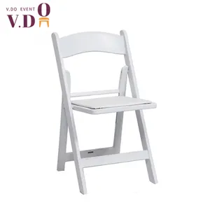 White Plastic Resin Folding Padded Chairs Weddings Outdoor Garden Chair
