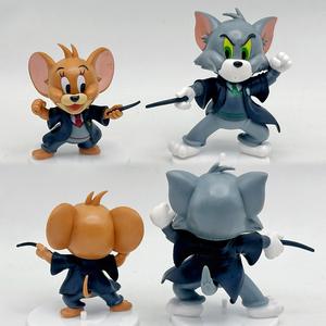 Statuetta di <span class=keywords><strong>Tom</strong></span> e <span class=keywords><strong>Jerry</strong></span> che cambia costume, Giocattolo di tendenza <span class=keywords><strong>Tom</strong></span> e <span class=keywords><strong>Jerry</strong></span>, Modellino da scrivania, Ornamenti - Product Image 4