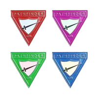Épinglette de revers en métal émaillé de haute qualité, personnalisée avec logo d'entreprise, couleur or ou argent, forme triangulaire