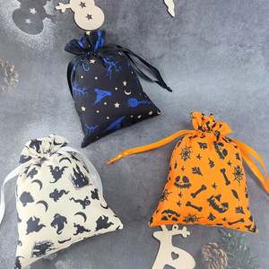 Bolsa de Almacenamiento para Dulces de Halloween, Personalizable al por Mayor, de 15*20cm, Tres Colores, Reciclable, con Doble Costura y Diseño de Hongo - Product Image 3