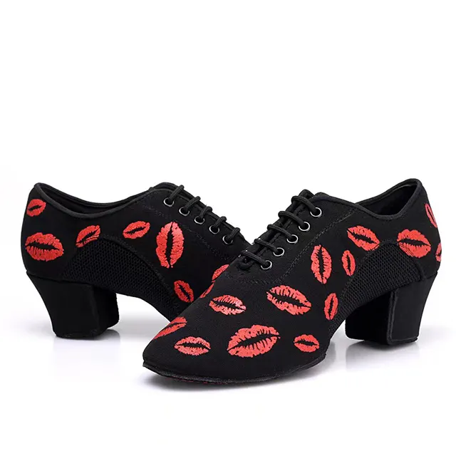 Женская обувь для латинских танцев с принтом губ