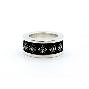 Bague en forme de croix style Chrome Heart, bijoux vintage punk hip hop pour hommes et femmes - Product Image 3