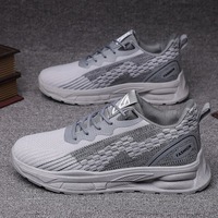 Nouvelles baskets décontractées à lacets rayées pour hommes 2025, en microfibre respirante, semelle souple, confortables, légères, tendance pour les jeunes, toutes saisons