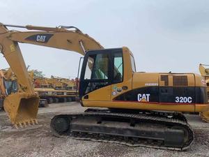 La pelleteuse Caterpillar CAT 320C originale du Japon 20 tonnes a utilisé CAT moyen 320C d'excavatrice de pelle rétro hydraulique - Product Image 3