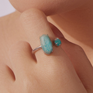 Bague en pierre précieuse aigue-marine plaquée argent, sertie griffe, taille émeraude, bijoux de mode pour femme, à porter au quotidien, cadeau, pierre de naissance de mars - Product Image 5