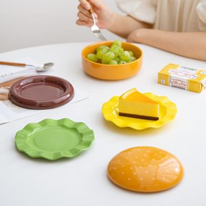 Service de table en céramique 5 pièces style Hambourge avec couvercles – Assiettes et bols à dessert au design mignon – Cadeau original - Product Image 4