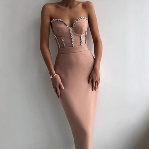 Robe de soirée rose taille haute, col cœur, sequins, moulante, longueur midi pour femme - Product Image 4