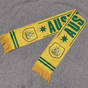 Bufanda de Fútbol Infantil al por Mayor para Equipos de Canadá, Francia, España y Alemania 2026, Accesorios para Fanáticos, Colores y Logotipos Personalizados - Product Image 4