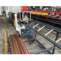 Nuevo acero galvanizado 0,4-0,8mm de espesor tipo Omega, armazón de techo, canal de enrasado, máquina formadora de rollos de listón de techo