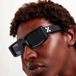 Lunettes de soleil carrées noires vintage personnalisées 2022 pour hommes, protection UV400, monture en X, petites lunettes rectangulaires pour femmes - Product Image 1