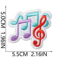 Nouveaux patchs thermocollants brodés en forme de cœur avec notes de musique pour casques audio, logos, embellissement de sacs d'école et accessoires