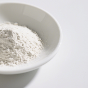 Hoogwaardig Pterostilbeen Poeder Van Fabrikanten Vullen Bulkpoeder Aan In Bulktrommel Verpakking Wildteeltmethode - Product Image 1