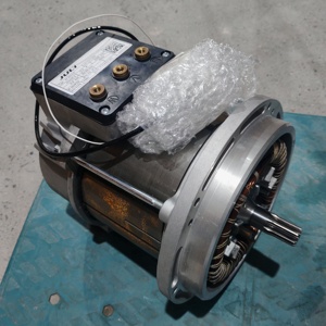 Conjunto de Motor de Accionamiento Linde/Still 0009761380 para las Series 322, 324, 325, E15, E16, E18 y E20 - Product Image 2
