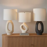 Lampe de chevet moderne et minimaliste pour salon et bureau, design simple, lumière chaude, 220V, origine Chine, options multi-tailles