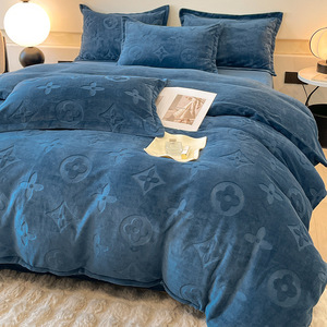 Parure de lit 4 pièces en velours de lait épais jacquard taffetas noir mat européen, couleur unie, en polaire corail, pour l'hiver - Product Image 5
