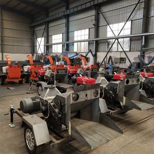 Trituradora de madera con motor diésel móvil forestal usada, máquina de gasolina para uso doméstico, cortadora trituradora - Product Image 1