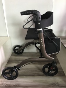 Producto Popular: Andador Plegable de Aluminio con Dirección, Scooter <span class=keywords><strong>para</strong></span> Personas Mayores con Movilidad Reducida - Product Image 5