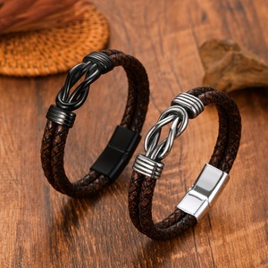 Bracciale Infinity Punk in <span class=keywords><strong>Pelle</strong></span> con Chiusura Magnetica, Stile Classico ed Elegante, <span class=keywords><strong>Bracciali</strong></span> Vintage Punk in <span class=keywords><strong>Pelle</strong></span> per <span class=keywords><strong>Uomo</strong></span> - Product Image 3