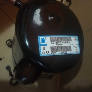 อะไหล่เครื่องทำความเย็นประสิทธิภาพสูง Tecumseh Scroll Compressor รุ่น AWQ5528EXC - Product Image 3