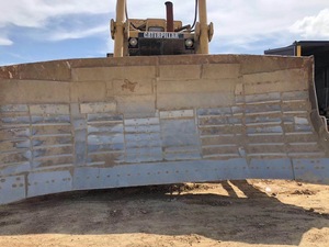 Potencia de Tracción Inigualable, Bulldozer CAT D10N Usado, Motor Cummins de 140HP, Capacidad de Aplicación de Aserrín de 4.5m, Experimente la Fuerza Múltiple - Product Image 3
