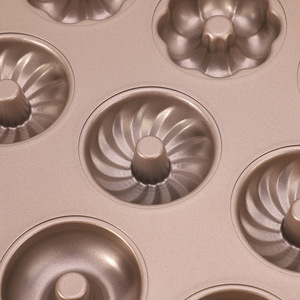 9-Cavity Donut Cake Mold Gold Non-Stick Baking Pan For Small Oven DIY Cake Tools - Product Image 2