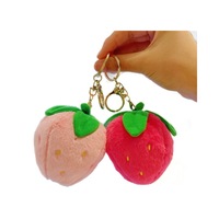 Gros Petits Accessoires Mignon Fraise Charme Pendentif En Peluche Poupée Nouveau Petit Cadeau avec Porte-clés