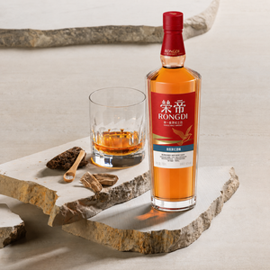 Whisky <span class=keywords><strong>chinois</strong></span> en fût de vin rouge de Bourgogne, whisky single malt, collection de spiritueux haut de gamme, pour fêtes de mariage en Chine - Product Image 2
