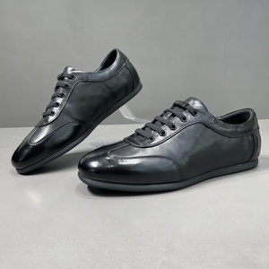 <span class=keywords><strong>Chaussures</strong></span> décontractées <span class=keywords><strong>pour</strong></span> hommes en cuir de vachette souple de première qualité, style de créateur de luxe, confortables, respirantes, à semelle fine et design simple - Product Image 2