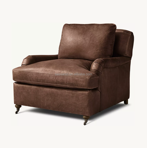 Silla de Cuero Clásica Belga con Brazos Enrollados de Inspiración Europea Sassanid - Product Image 1