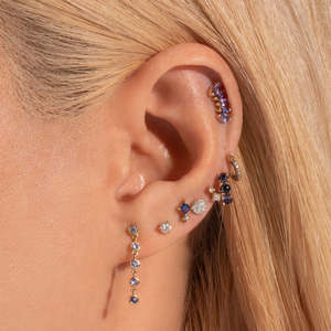 Pendientes Colgantes Delicados Minimalistas de Plata de Ley 925 con Baño de Oro Vermeil y Circonitas de Colores para Mujer, con Múltiples Perforaciones - Product Image 6