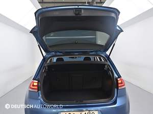 Volkswagen Golf 2015 Diésel Automático Hatchback, Ingeniería Alemana, Ahorro de Combustible, Rendimiento, Auto Usado en Buenas Condiciones - Product Image 5