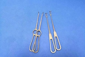 Best Selling Surgical <b>Stool</b> Control <b>Cushioned</b> Seat and Smooth Rolling Casters for Hospital and Clinic Use Indian Supplier - Product Image 6