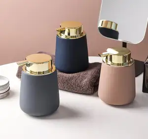 Keramik Luxus modernes Badezimmer-Set Hand-Flüssigseifenspender mit Goldpumpe