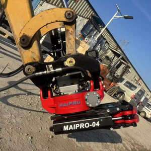 Krachtige Kantelrotor Voor Graafmachines Met Snelle Trekhaak Met Handgreep, Verbeterde Constructie-Efficiëntie - Product Image 1