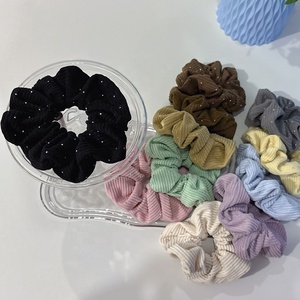 Vente en gros de chouchous en tissu velours côtelé noir avec strass scintillants et diamants, attaches pour <span class=keywords><strong>cheveux</strong></span> pour filles - Product Image 1