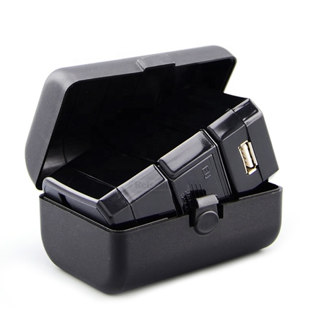 New Worldwide Universal Travel Plug Adapter with 2 USB a Charging Ports ABS Material Plug with Socket