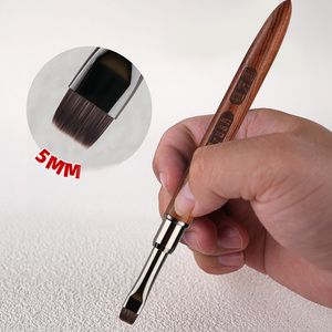 Kit de pinceaux à ongles avec logo personnalisé, manche en bois, poils souples en nylon de 5 mm, fins et courts, pour gel UV, manucure, salon - Product Image 2
