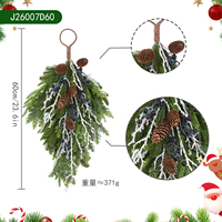 Guirnalda Navideña de Alta Calidad con Forma de Lágrima, con Piñas, Bayas Azules y Ramas de Pino Escarchadas, Decoración Colgante de 23.6 Pulgadas