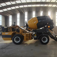 Malaxeur autochargeur 2,6 m³ de haute résistance avec réducteur de qualité, châssis robuste résistant à l'usure par le gravier et la pierre sur chantier