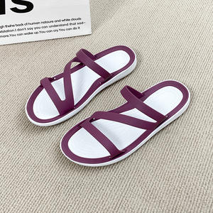 Sandales d'été tendance pour femmes, respirantes, antidérapantes, résistantes à l'usure, avec amorti, motif floral, polyvalentes, toutes tailles - Product Image 3