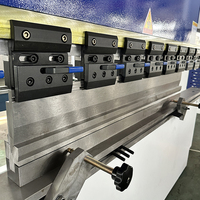 Máquina de Doblado Hidráulica Totalmente Automática 70T2500, Prensa Plegadora de Precisión Eficiente en Venta