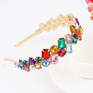 Diademas de Cristal de Lujo Coloridas, Accesorios para el Cabello para Mujeres y Niñas, Diademas Brillantes con Perlas Simuladas Estilo Coreano, Venta al por Mayor de Accesorios para el Cabello, Regalos - Product Image 5